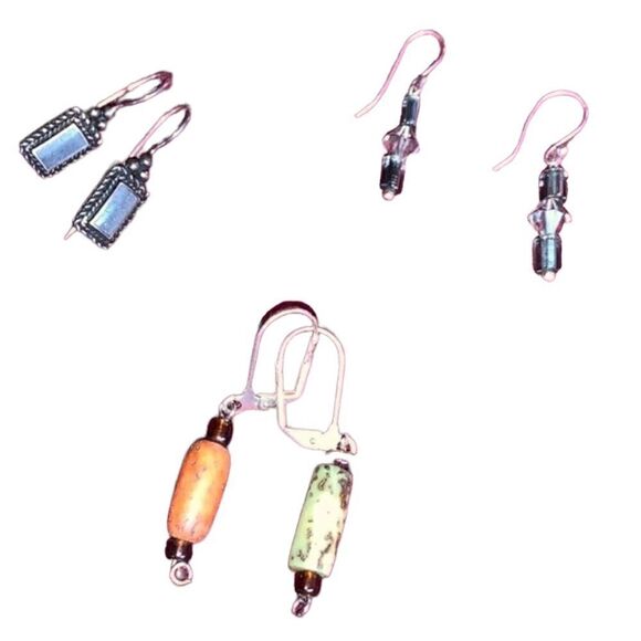 6 Pairs of Pierced ear dangly Earrings - Picture 4 of 10